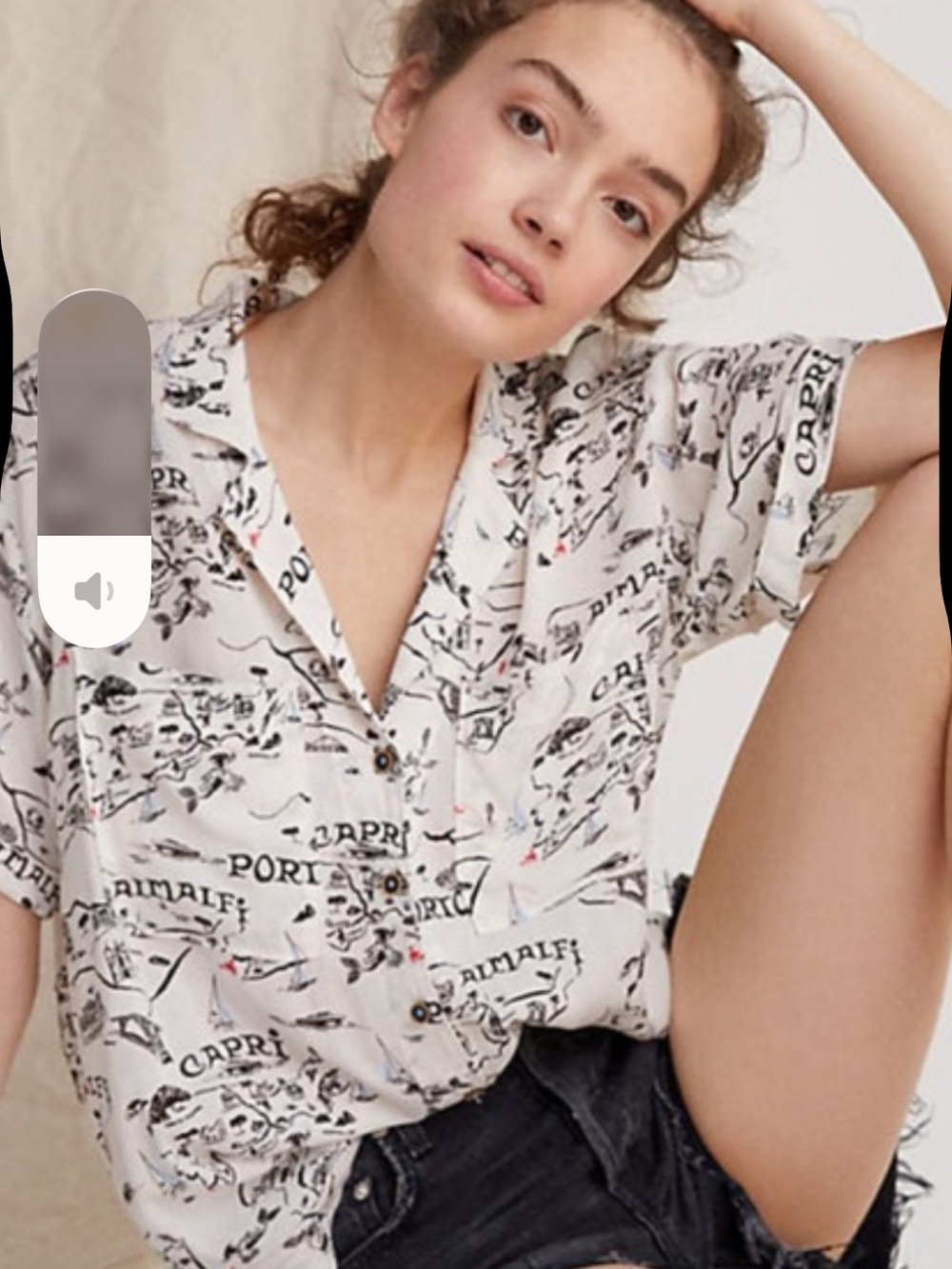 Geographical button down